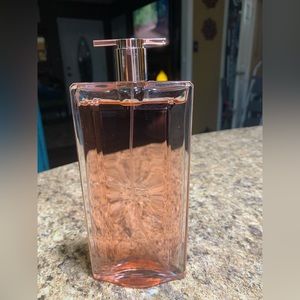NEW Lancôme Idole Perfume 3.4 Ounce Sprayed Once